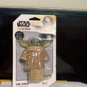Star Wars Baby Yoda Action Figure Green and Brown